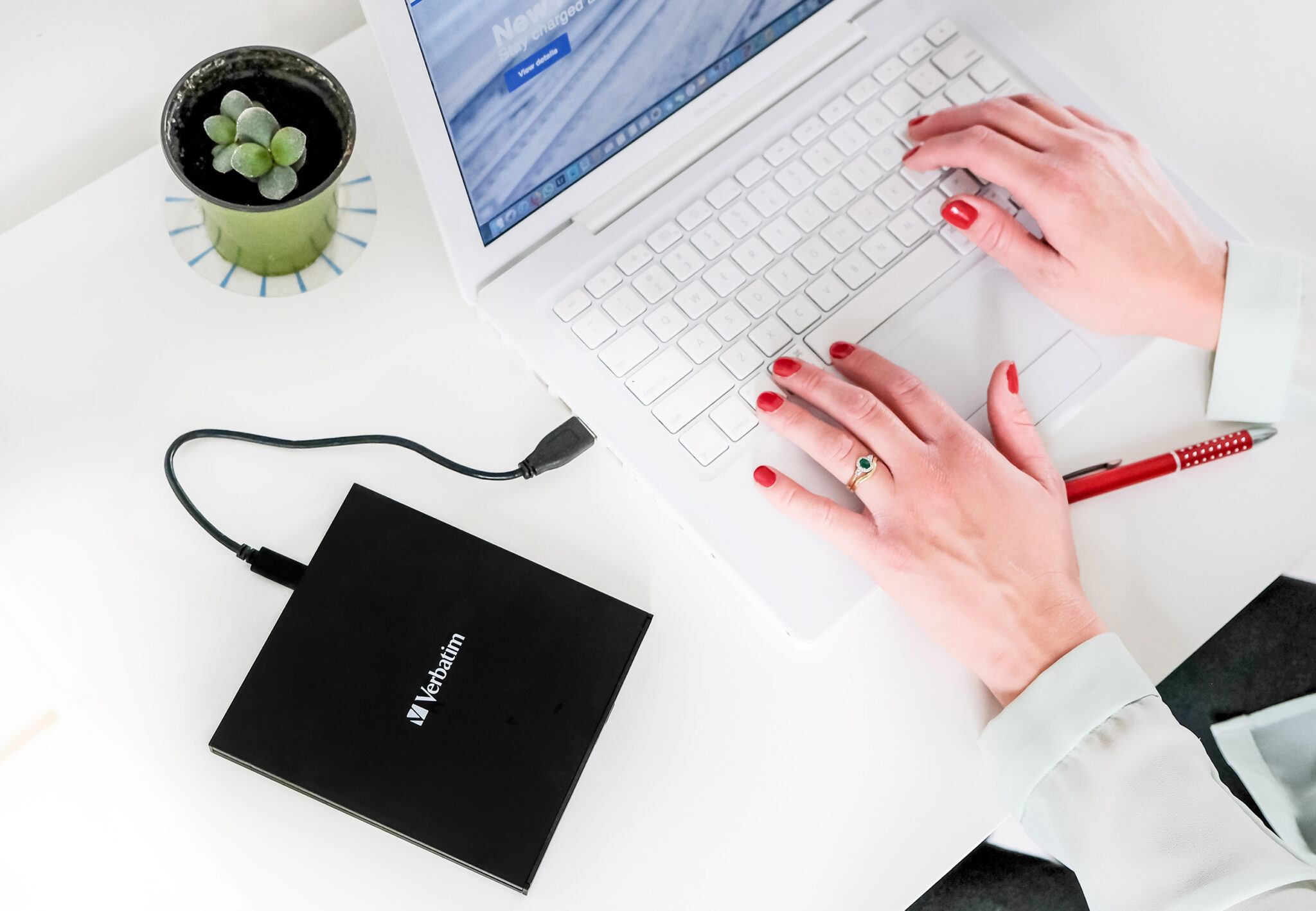 External Slimline Mobile CD/DVD Writer Verbatim